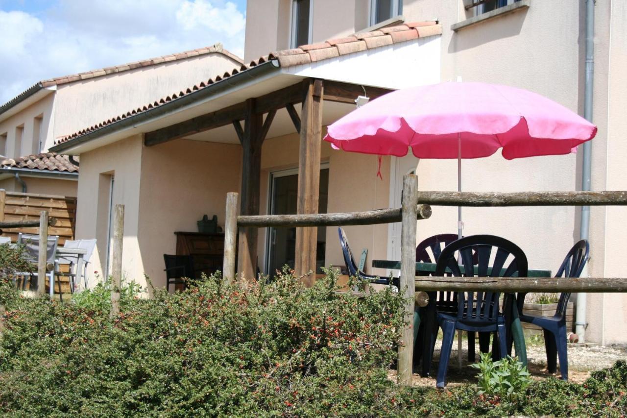Bonabri Vacances - Chambres D'Hotes Chazelles  Exterior photo