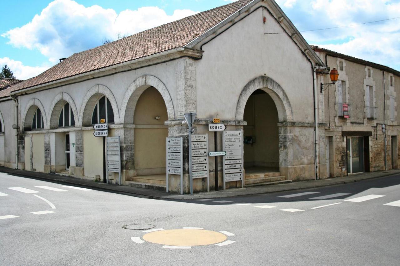 Bonabri Vacances - Chambres D'Hotes Chazelles  Exterior photo